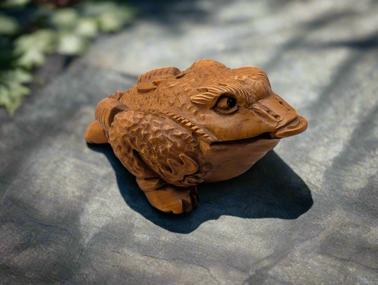 Three-Legged Toad Netsuke | Late 20th Century | Lightweight